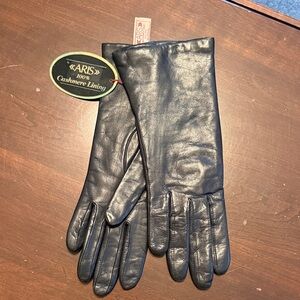Aris Elegant Black Leather Gloves